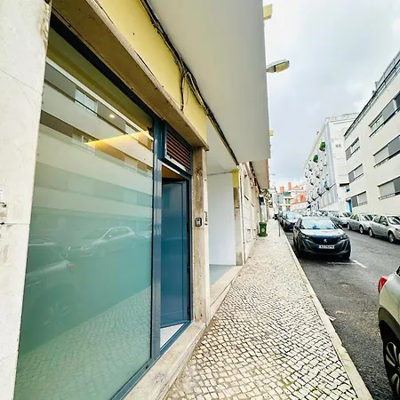 Апартаменты A Casa Na Estrela Лиссабон